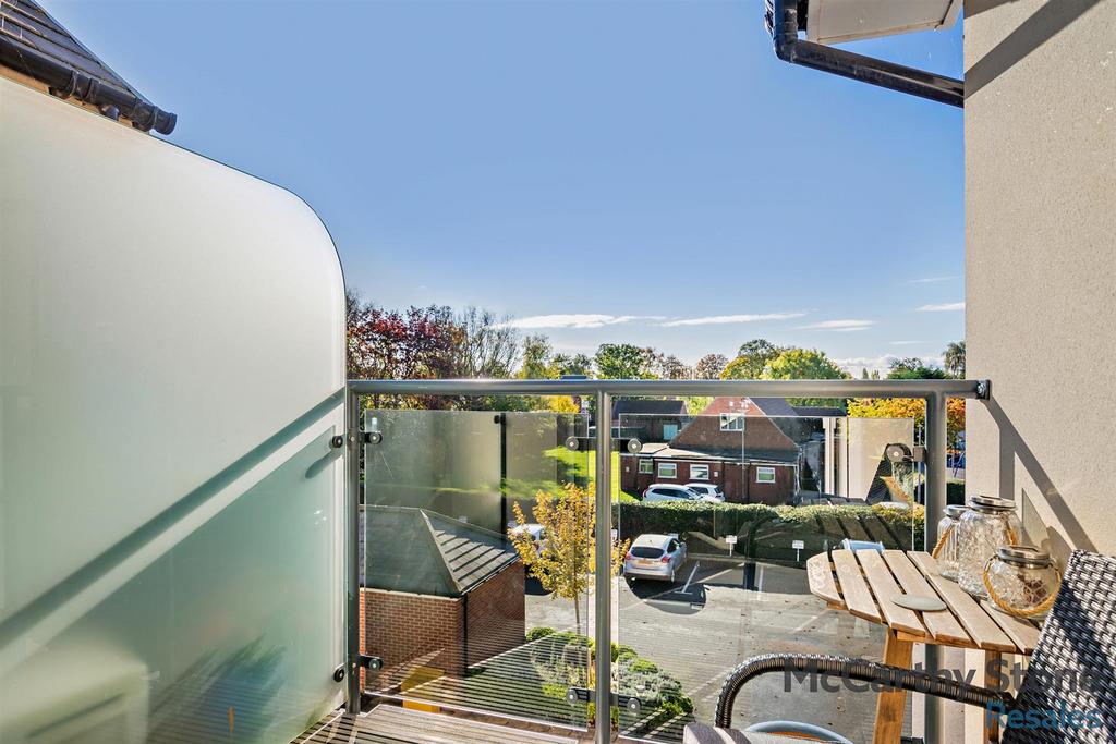 8668102-exterior02-800.jpg
