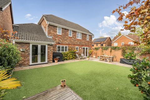 4 bedroom detached house for sale, Atte Lane, Bracknell RG42