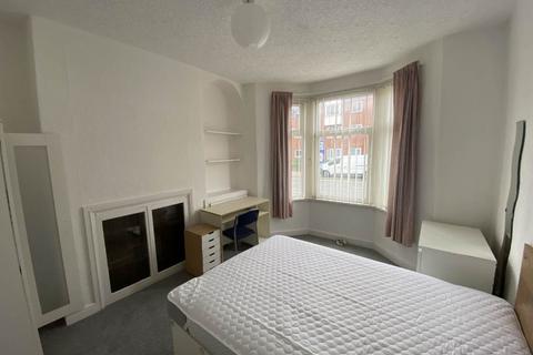 5 bedroom house to rent, North Road, Cathays, Cardiff