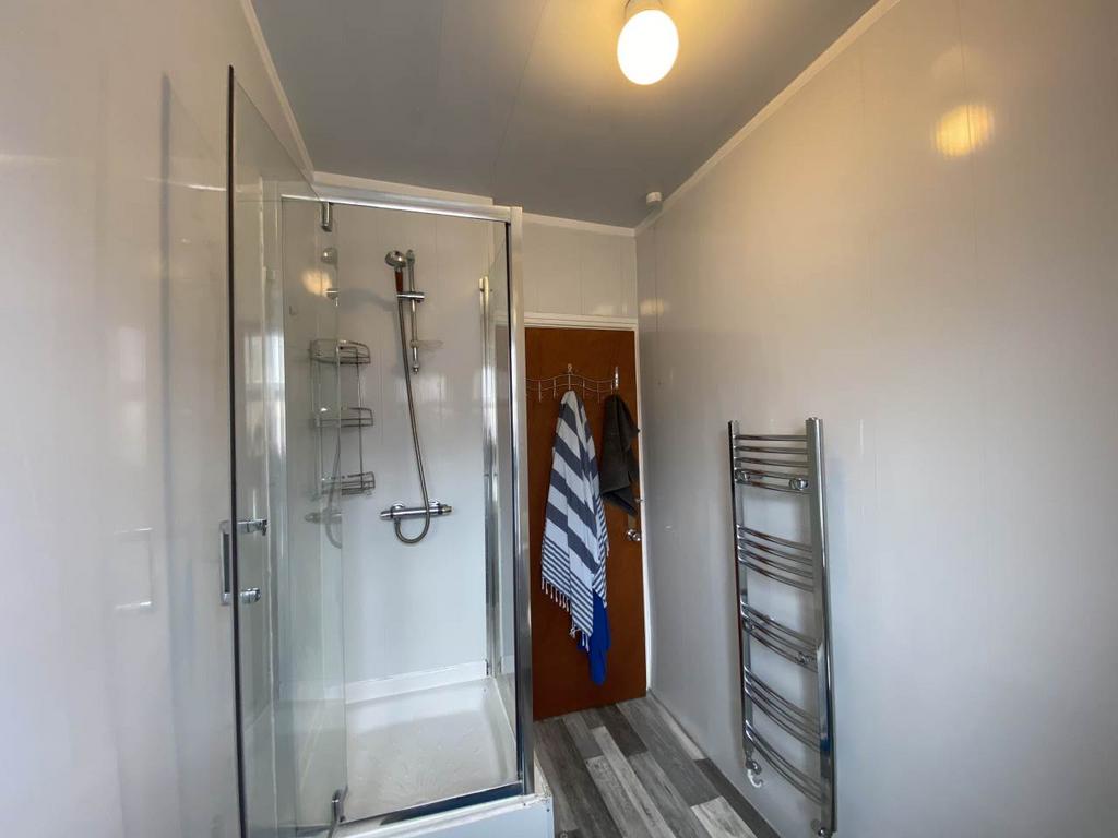 First Floor Shower R