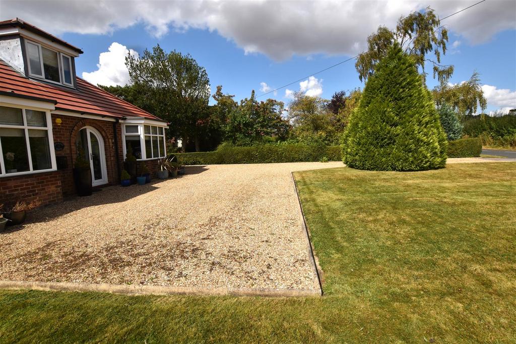 Driveway - Parking Area.JPG