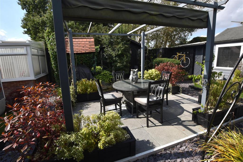 Seating Area.JPG