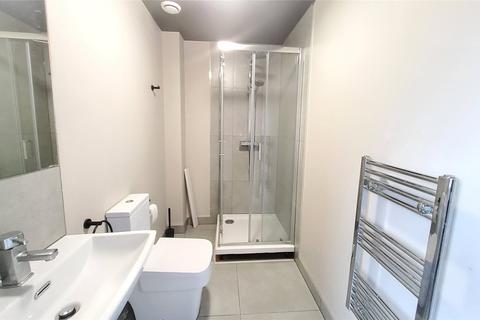 Studio to rent, Holgate Court ,Western Road, Romford, RM1