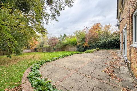 undefined, Newlands Avenue, Radlett, WD7