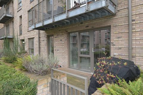 2 bedroom ground floor flat for sale, Flat 5 17 Hughes Close, Canonmills, Edinburgh, EH7 4GN