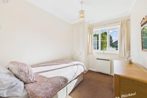 1 bedroom flat for sale, Churchill Court, Beaconsfield Road, Aylesbury