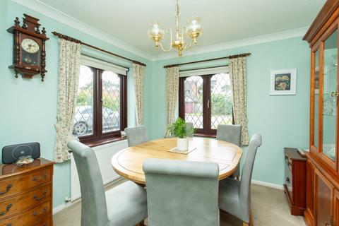 4 bedroom detached house for sale, Selbey Close, Herne Bay, Kent, CT6