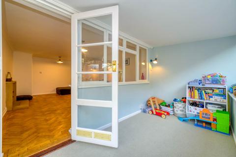 315 Hemdean Road, Caversham, Reading, RG4 7QN