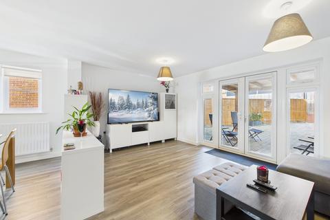 undefined, Walsingham Drive, Monksmoor, NN11 2LE