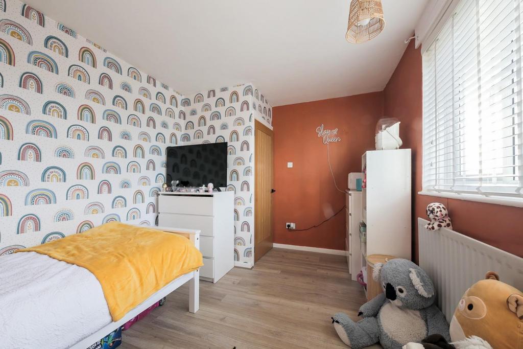 Bedroom 2.jpg