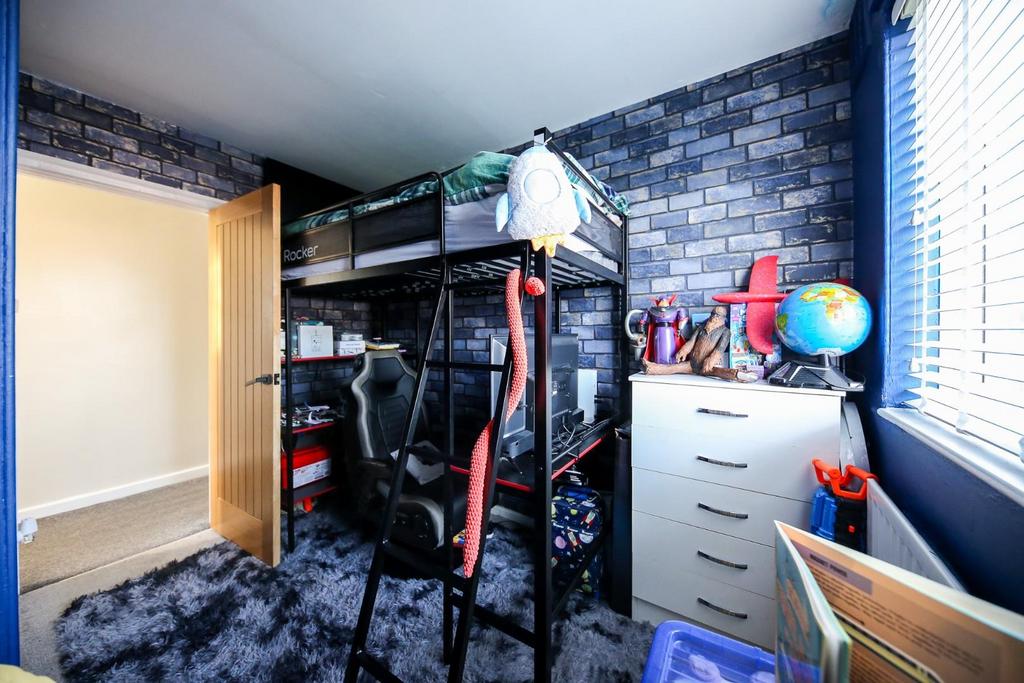 Bedroom 3.jpg