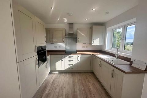 2 bedroom apartment for sale, Shirley  B90