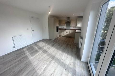 2 bedroom apartment for sale, Shirley  B90
