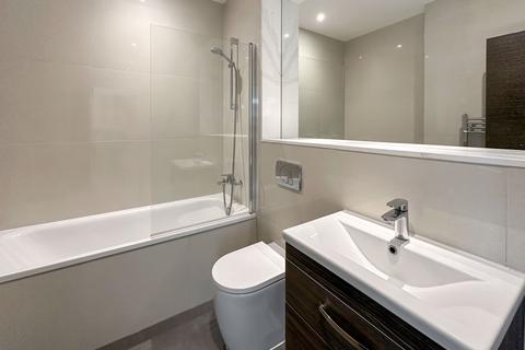 undefined, Bath Road, Slough, Berkshire, SL1
