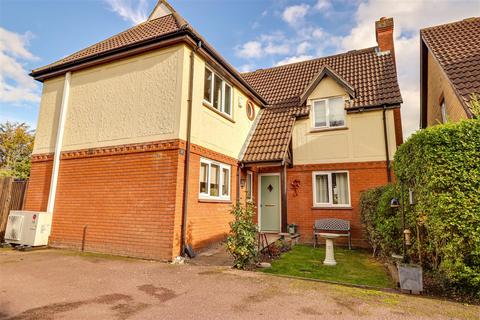 Alleyn Place, Westcliff-On-Sea SS0