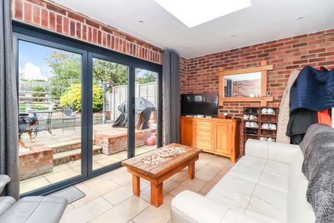 3 bedroom semi-detached house for sale, Tibbs Hill Road, Abbots Langley, WD5