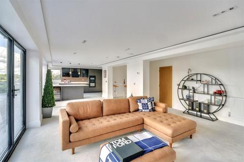 undefined, Bank Hill, Woodborough, Nottingham