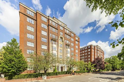 3 bedroom flat to rent, Hall Road, London NW8
