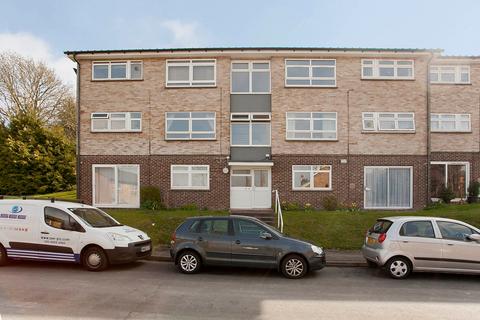 47 Edgeworth Close, Whyteleafe, CR3 0BW
