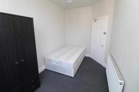 undefined, Claude Road, Roath CF24