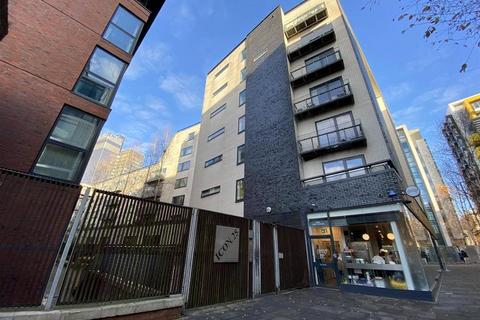 undefined, Icon 25, 91 High Street M4