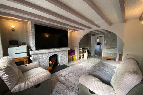 2 bedroom terraced house for sale, East Tetton Cottages, Booth Lane, Middlewich