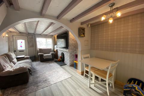 2 bedroom terraced house for sale, East Tetton Cottages, Booth Lane, Middlewich