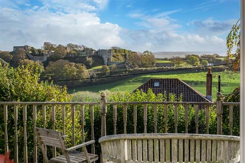 undefined, Nodgham Lane, Carisbrooke