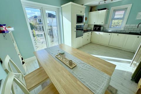 undefined, Lincoln Road, Parkstone, Poole, BH12