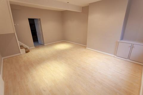 undefined, Leda Grove, L17 8XL,