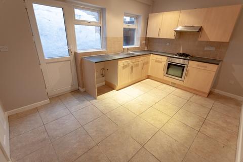 undefined, Leda Grove, L17 8XL,