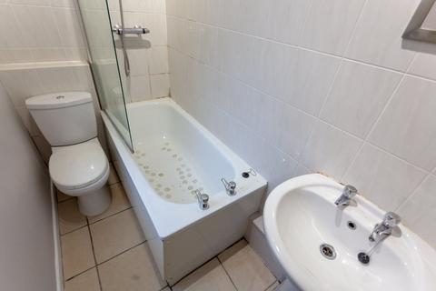 undefined, Leda Grove, L17 8XL,