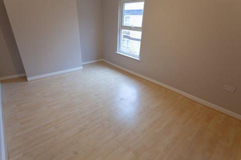 undefined, Leda Grove, L17 8XL,