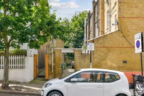 2 bedroom flat for sale, Killyon Terrace, London SW8