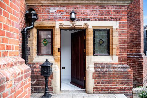 undefined, Ashmore Road, LONDON