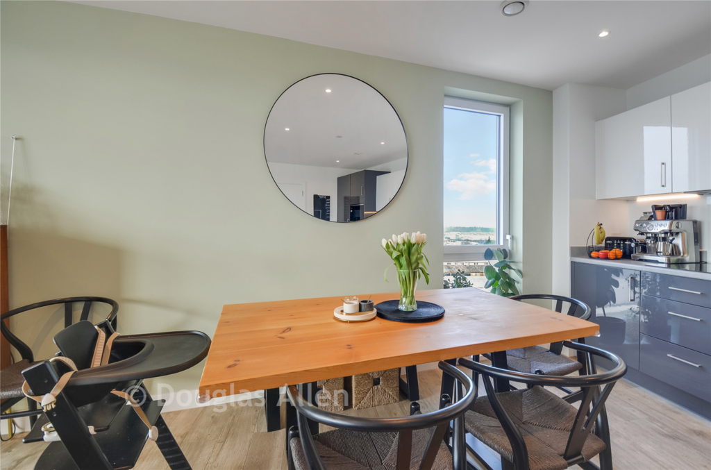 Dining Area 2