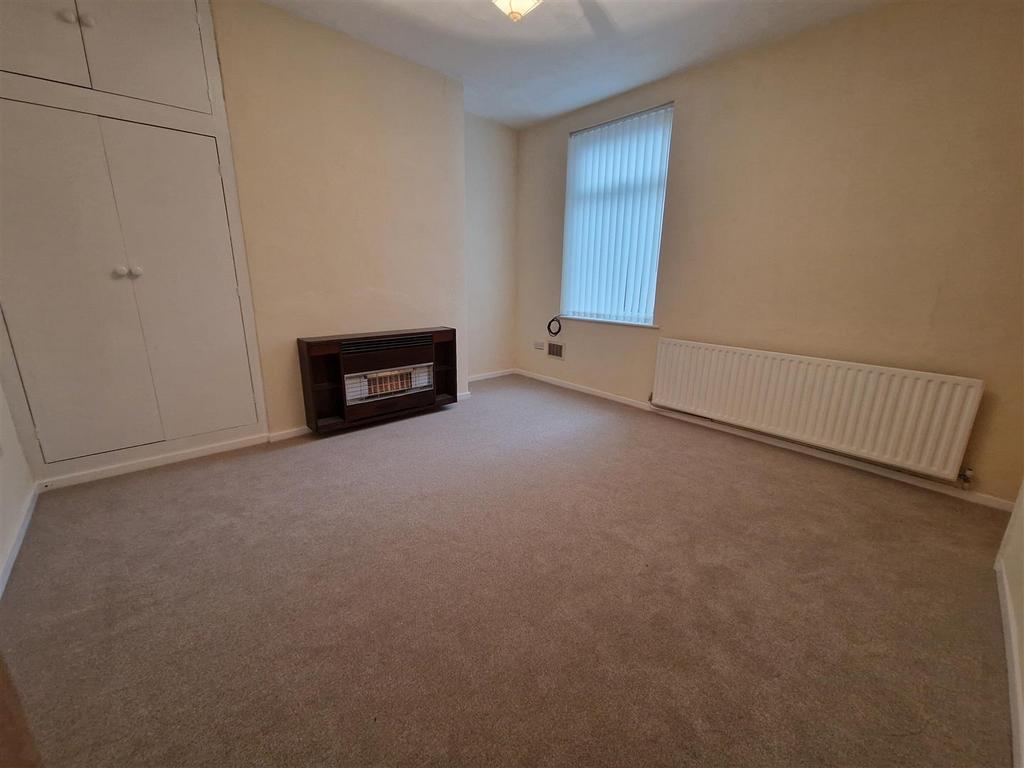 Rear lounge