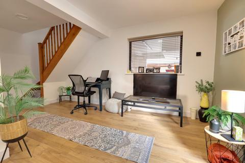 undefined, SOUTH LANE, CLANFIELD