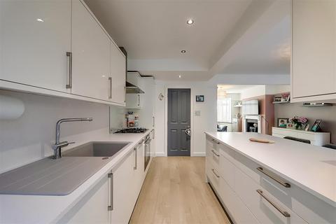 undefined, Clarendon Road, Worthing