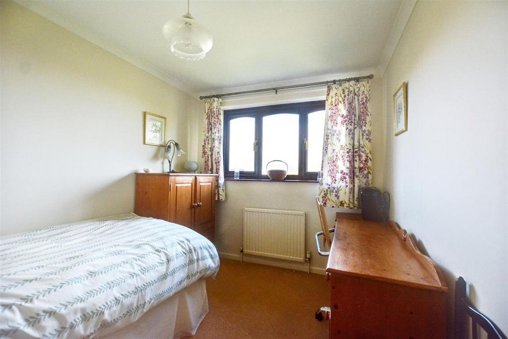 Bedroom 4 1.jpeg