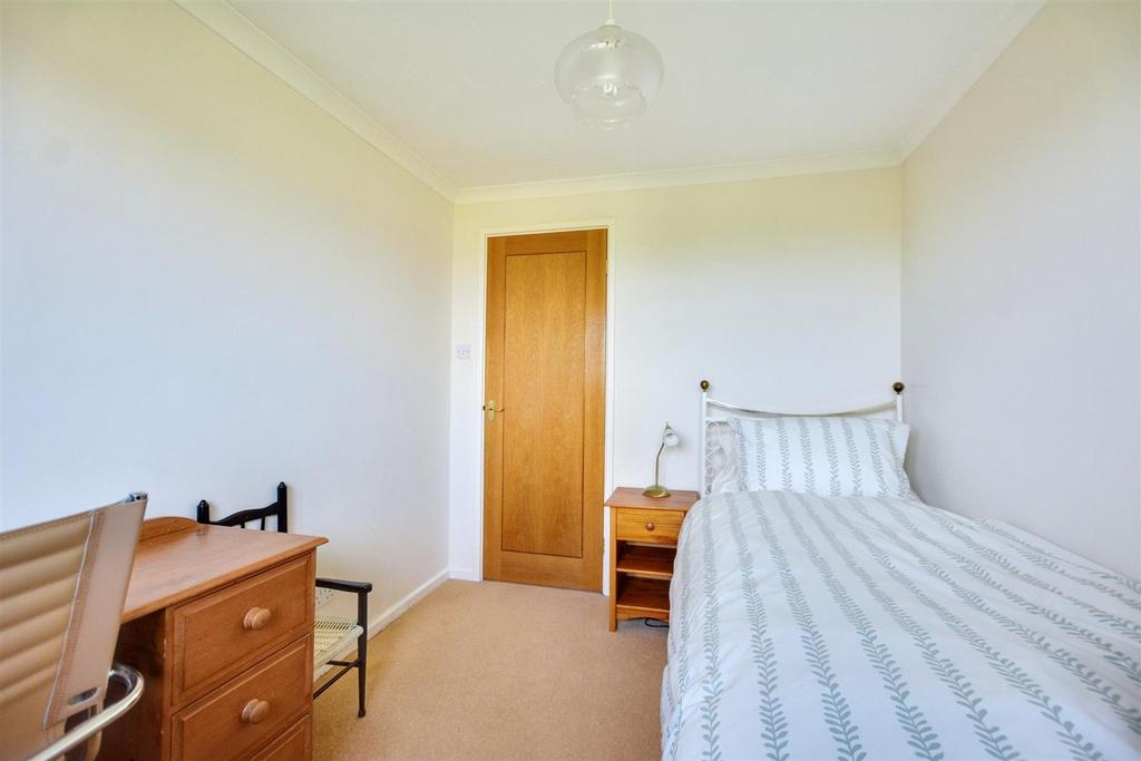 Bedroom 4 2.jpeg
