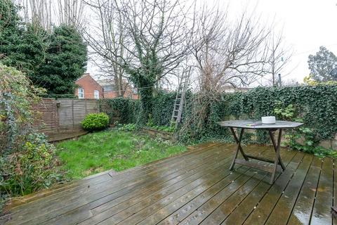 4 bedroom terraced house for sale, St Johns Avenue, Harlesden, NW10
