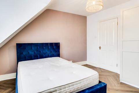 2 bedroom flat to rent, Spencer Road, South Croydon, CR2