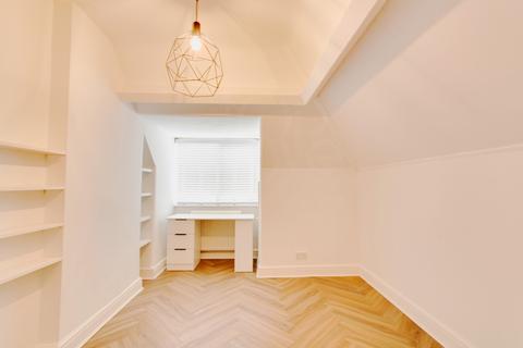 2 bedroom flat to rent, Spencer Road, South Croydon, CR2