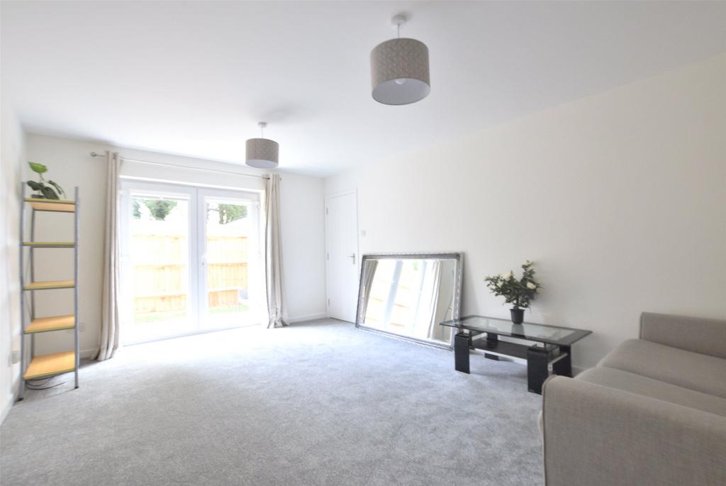 Living/Bedroom