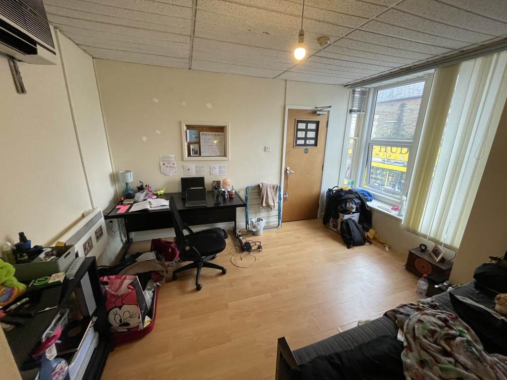 Bedroom 1 Reverse