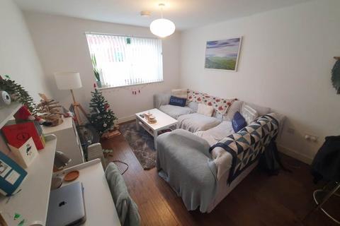 1 bedroom flat to rent, Newfoundland Court, , Heath