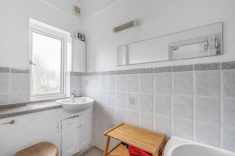 undefined, 39 Leacroft, Surrey, STAINES-UPON-THAMES, TW18