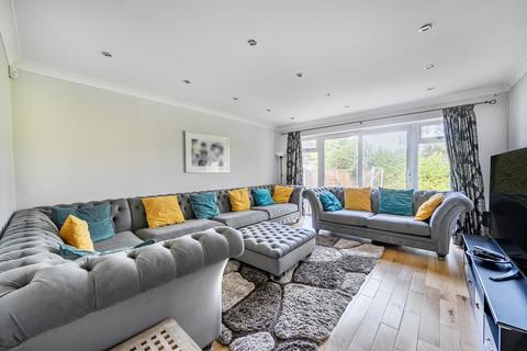 undefined, Hollies Avenue, West Byfleet, KT14
