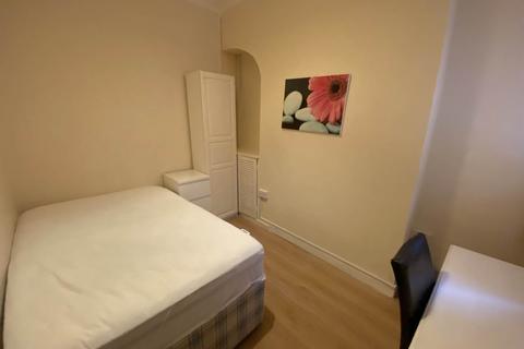 5 bedroom house to rent, Tewkesbury Street, Cathays, Cardiff